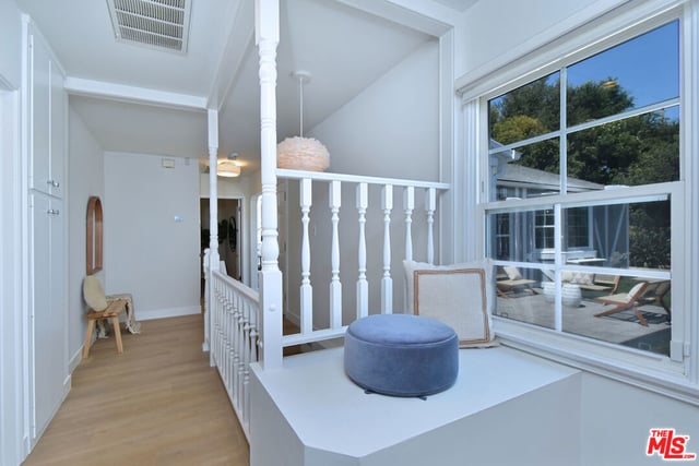 3753 Berry Drive, Studio City, CA 91604 — photo 31 of 50