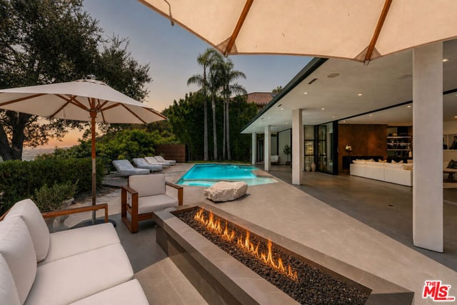 9108 Alanda Place, Beverly Hills, CA 90210 — photo 27 of 33