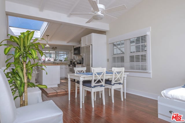 2323 Grand Canal, Venice, CA 90291 — photo 10 of 23