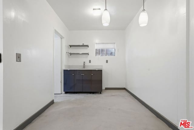 1646 S New Hampshire Avenue, Los Angeles, CA 90006 — photo 24 of 31