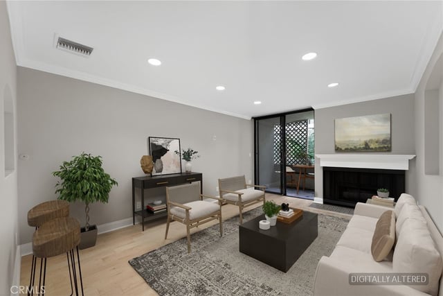 750 N Kings 114, West Hollywood, CA 90069 — photo 11 of 33