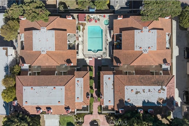 2720 Gramercy Avenue 5, Torrance, CA 90501 — photo 4 of 35