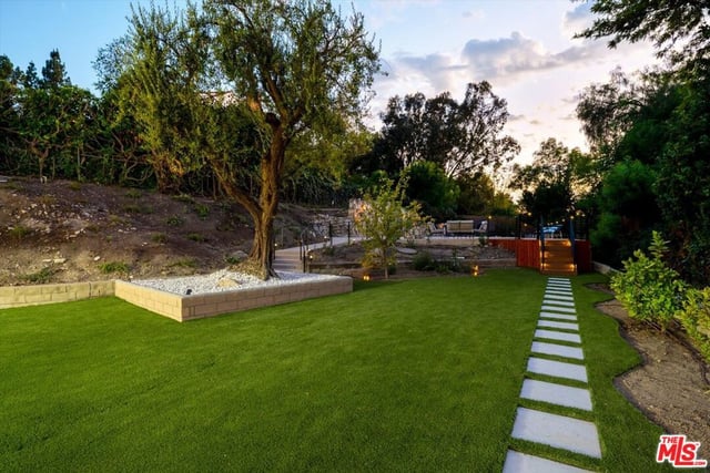 4847 Brewster Drive, Tarzana, CA 91356 — photo 59 of 74