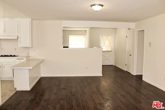 20158 Gresham Street, Winnetka, CA 91306 — photo 9 of 14