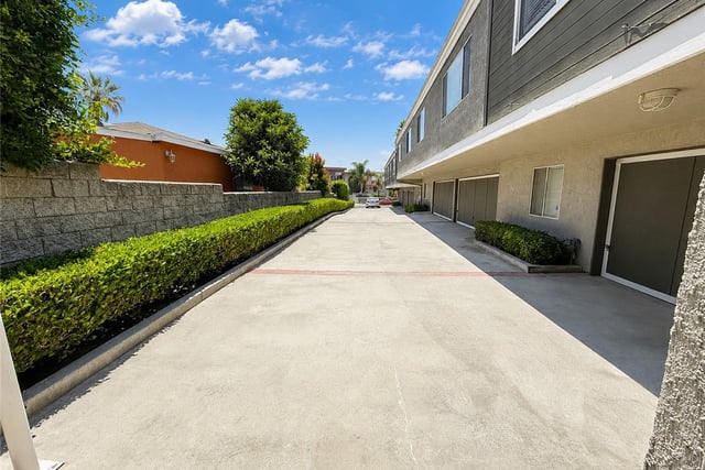 313 E Hyde Park 5, Inglewood, CA 90302 — photo 20 of 23