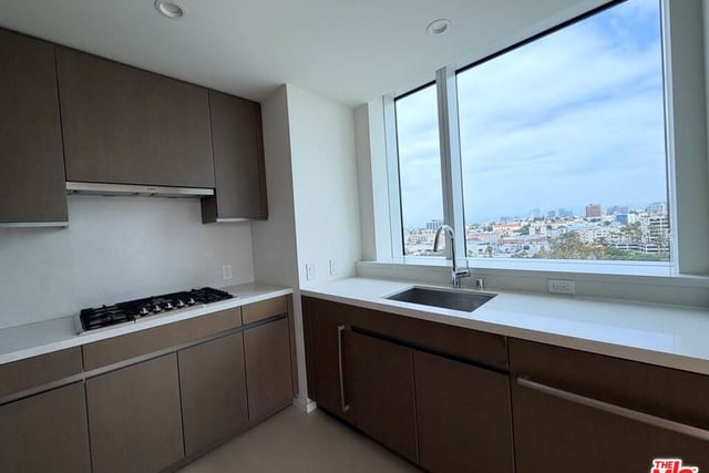 889 Francisco Street 1008, Los Angeles, CA 90017 — photo 9 of 58