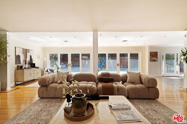 2103 N Hobart Boulevard, Los Angeles, CA 90027 — photo 11 of 67