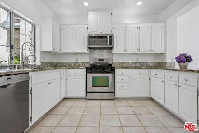 1007 Sunset Oak Circle, Newbury Park, CA 91320 — photo 12 of 49