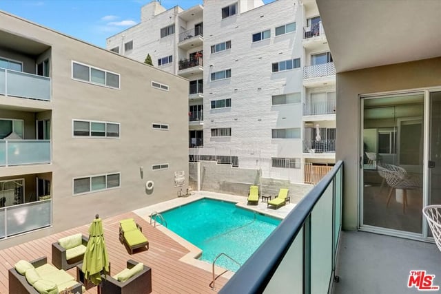 11657 Chenault Street 202, Los Angeles, CA 90049 — photo 13 of 15