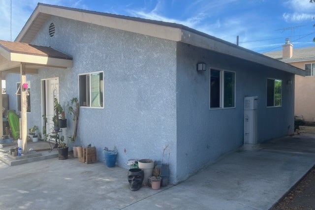 1355 S Downey, Los Angeles, CA 90023 — photo 2 of 2