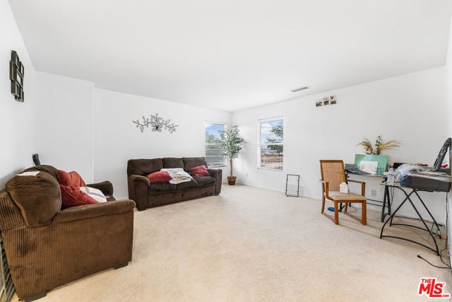 43525 Rucker Street, Lancaster, CA 93535 — photo 10 of 27