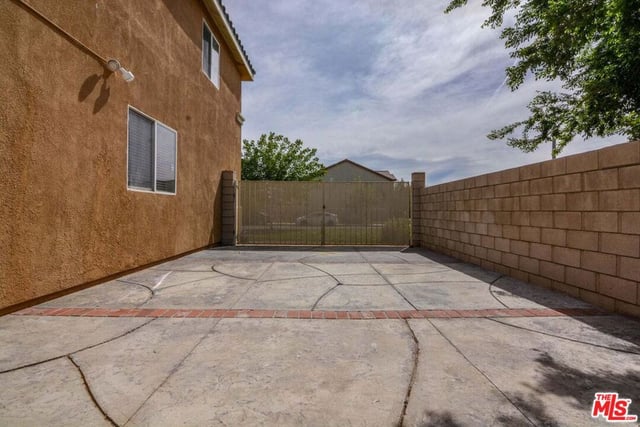 43525 Rucker Street, Lancaster, CA 93535 — photo 23 of 27