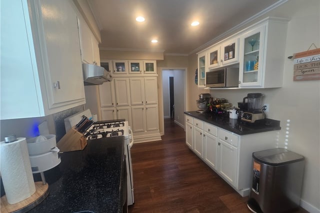 10613 Shellyfield, Downey, CA 90241 — photo 9 of 19