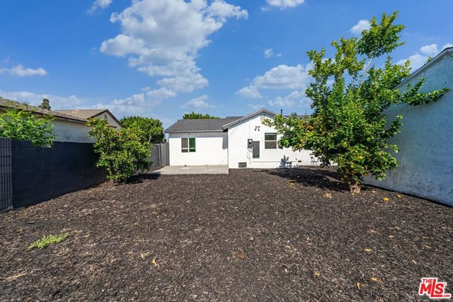 12219 S Central Avenue, Los Angeles, CA 90059 — photo 14 of 41