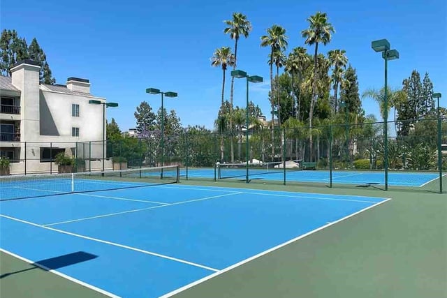 5565 Canoga Avenue 207, Woodland Hills, CA 91367 — photo 15 of 27