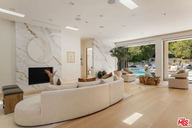 9988 Liebe Drive, Beverly Hills, CA 90210 — photo 12 of 60