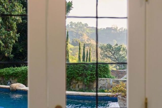 9631 Cedarbrook Drive, Beverly Hills, CA 90210 — photo 16 of 56