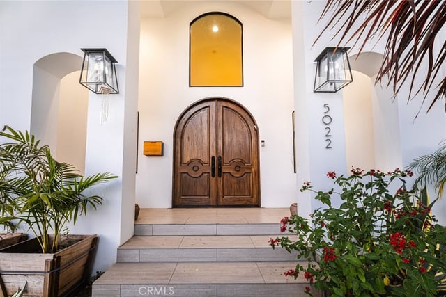 5022 Ranchito, Sherman Oaks, CA 91423 — photo 3 of 57