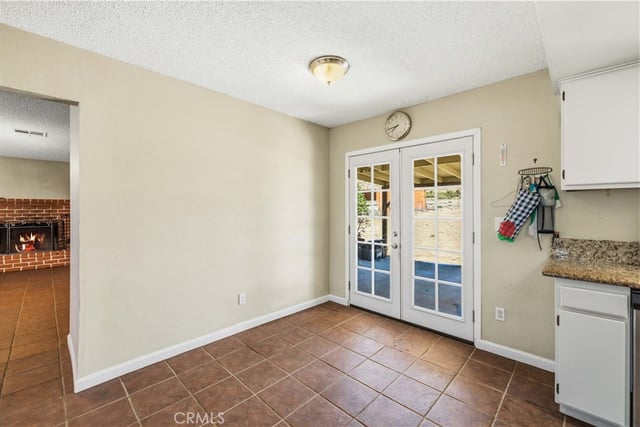 15871 E Avenue Q1, Palmdale, CA 93591 — photo 6 of 25