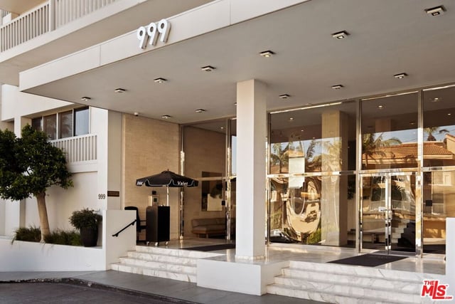 999 N Doheny Drive 807, West Hollywood, CA 90069 — photo 17 of 17