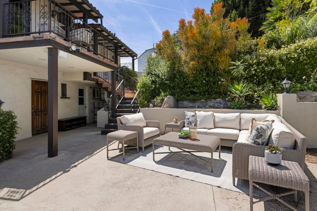 3756 Clayton Avenue W, Los Angeles, CA 90027 — photo 18 of 43
