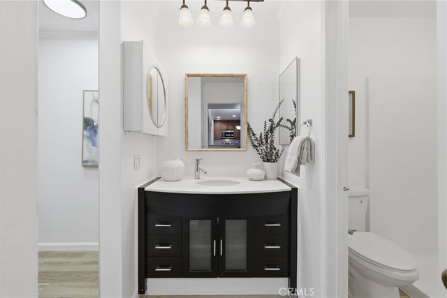 5257 Radford Avenue 212, Valley Village, CA 91607 — photo 18 of 31
