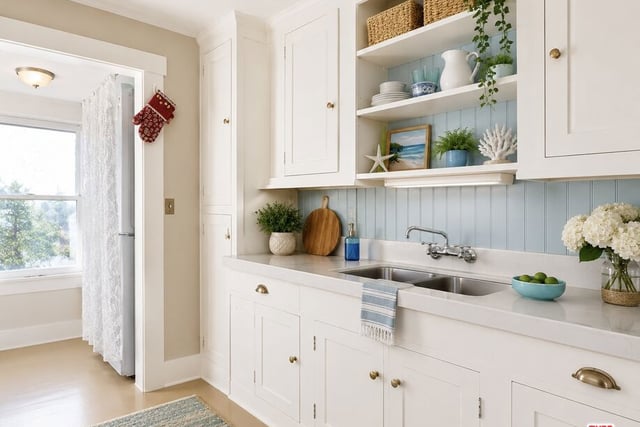 207 Ocean Ave Ext, Santa Monica, CA 90402 — photo 27 of 52