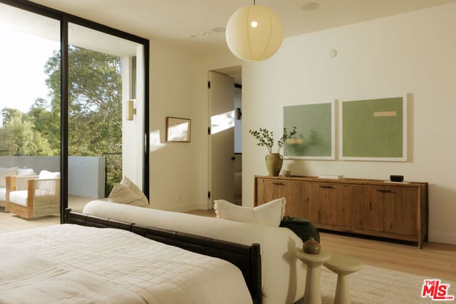 8906 Hubbard Street, Culver City, CA 90232 — photo 12 of 28