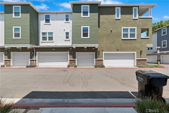 1750 Cayton Loop, West Covina, CA 91790 — photo 32 of 39