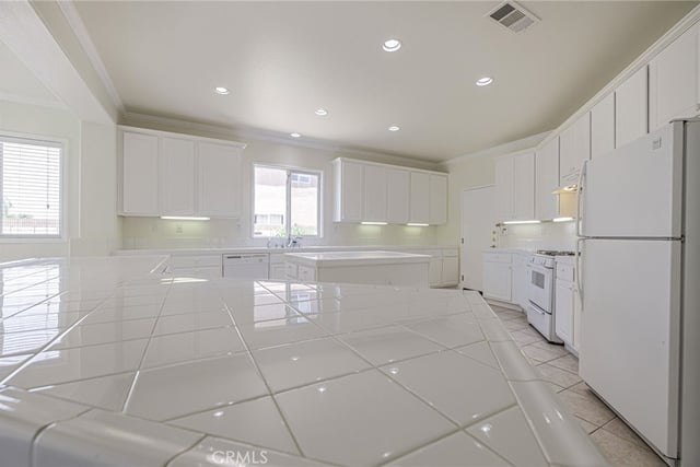42327 42nd Street W, Quartz Hill, CA 93536 — photo 9 of 51