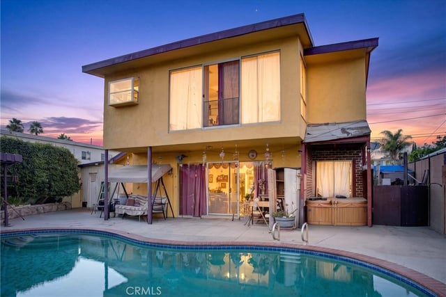 16042 Kittridge, Van Nuys, CA 91406 — photo 33 of 36