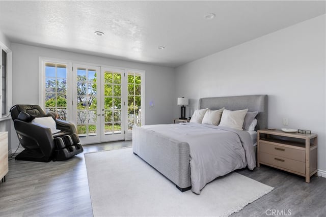 2254 The Terrace, Los Angeles, CA 90049 — photo 15 of 39