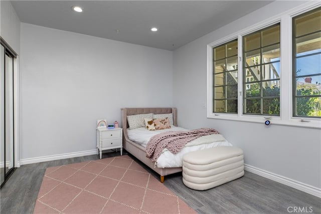 2254 The Terrace, Los Angeles, CA 90049 — photo 19 of 39