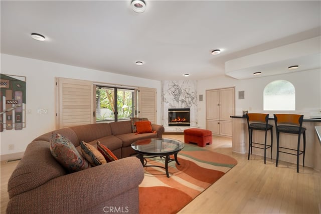 12023 Laurel Lane, Studio City, CA 91604 — photo 15 of 48