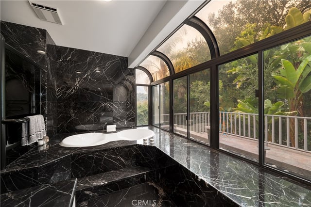 12023 Laurel Lane, Studio City, CA 91604 — photo 32 of 48