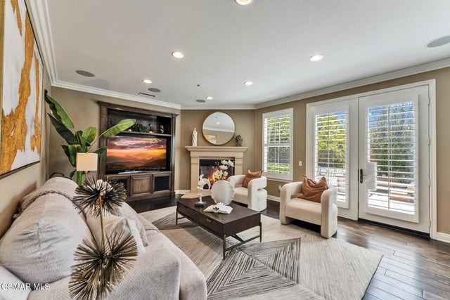 3936 Eagle Flight Drive, Simi Valley, CA 93065 — photo 8 of 32