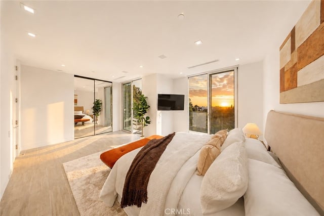 9459 Beverly Crest, Beverly Hills, CA 90210 — photo 35 of 71