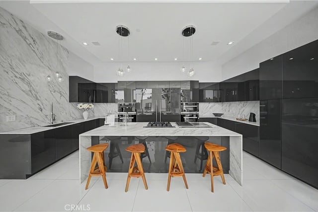 9459 Beverly Crest, Beverly Hills, CA 90210 — photo 9 of 71