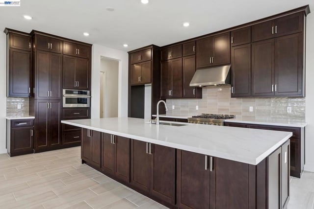 1095 Riverbend Drive, Brentwood, CA 94513 — photo 10 of 25