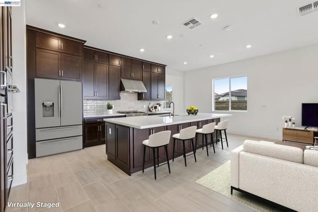1095 Riverbend Drive, Brentwood, CA 94513 — photo 7 of 25