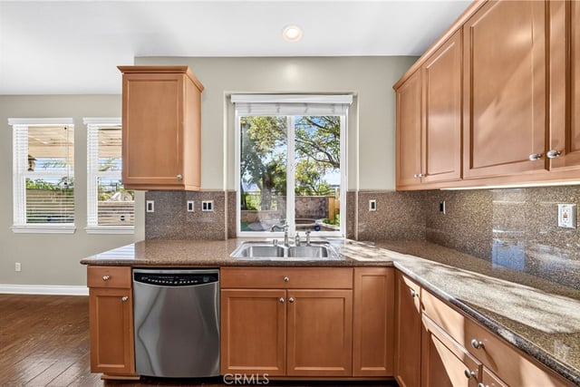 11331 Verdi, Porter Ranch, CA 91326 — photo 11 of 46