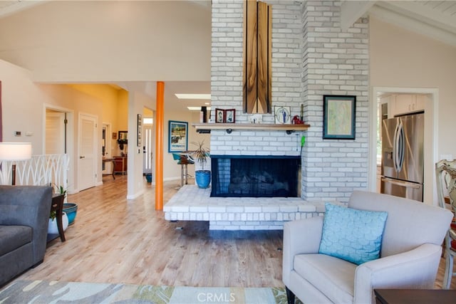 22459 Venido, Woodland Hills, CA 91364 — photo 13 of 75