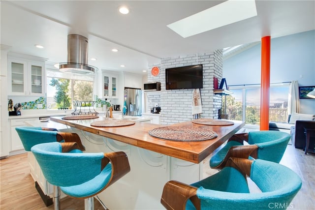 22459 Venido, Woodland Hills, CA 91364 — photo 14 of 75
