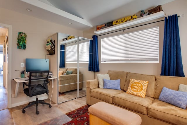 22459 Venido, Woodland Hills, CA 91364 — photo 28 of 75
