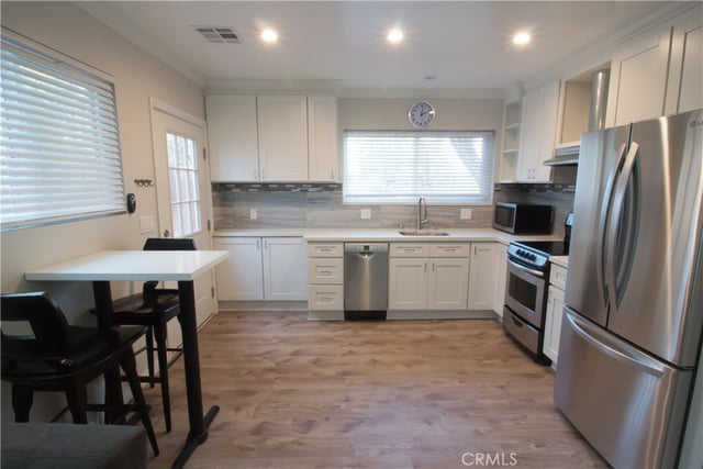 22459 Venido, Woodland Hills, CA 91364 — photo 46 of 75