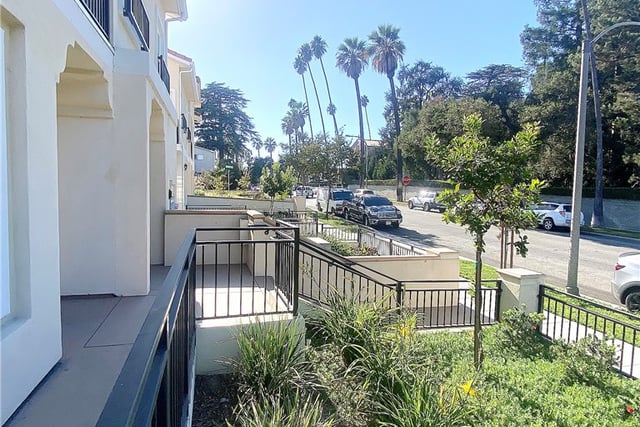 300 E Alhambra Road F, Alhambra, CA 91801 — photo 18 of 20