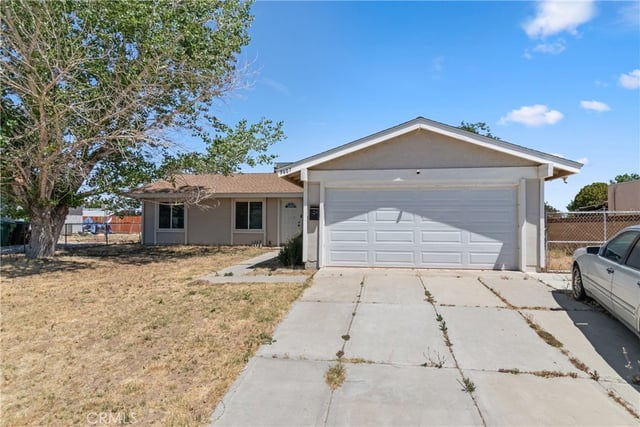 3607 W Avenue K11, Lancaster, CA 93536 — photo 2 of 36