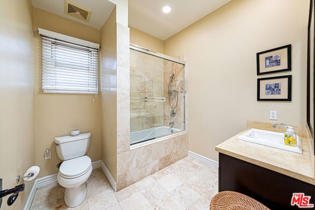 5057 Maplewood Avenue PH4, Los Angeles, CA 90004 — photo 27 of 35