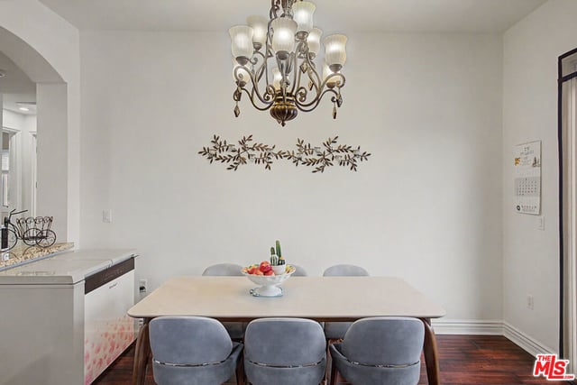 5057 Maplewood Avenue PH4, Los Angeles, CA 90004 — photo 7 of 35
