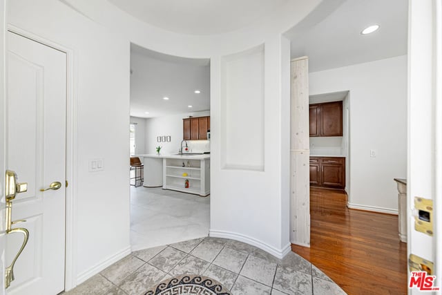 25684 Via Ventana, Valencia, CA 91381 — photo 21 of 48
